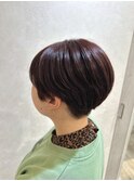 大人の艶ショート × ボルドーカラー