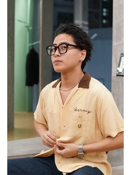 にもう 緩めツイスト/オールバックスタイル