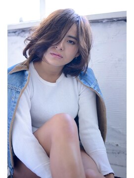 ミラバイグリーン(Mira by green) violet グレージュ×nuance perm Bob