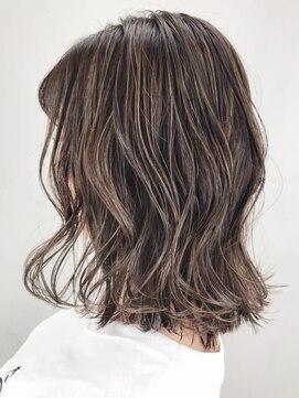 アルバム 銀座(ALBUM GINZA) ランダムハイライト_ウェーブパーマフォギーベージュ_ba291742