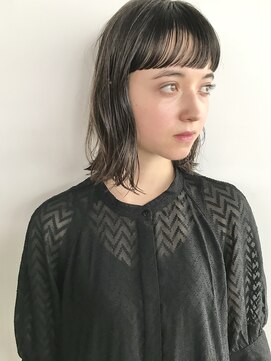 コス(kos) 大人可愛い/ココアベージュ/グレージュカラー/ボブウルフ/黒髪