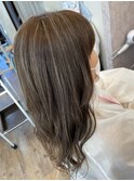 ハイライトグレーベージュ