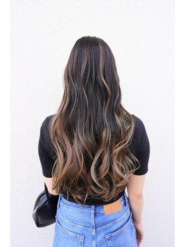 ボアップ 松山店(boappu) #バレイヤージュ#グラデーション#グレージュ#ベージュカラー