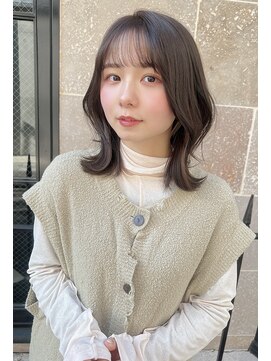 ミント バイ フォルテ(mint by FORTE) 大人可愛くヘアスタイルまで完璧