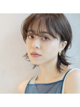 リタ(rita.) 大人女性　レイヤーカット◎小顔前髪ヘア◎荻原圭介