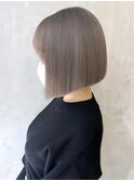 シルバーボブ_切りっぱなしボブエアリーロング_ba375071