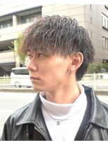 フリーク バーバーショップ 都島店(FREAK BARBER SHOP) ソフトツイスト ツーブロックマッシュ ツイストスパイラル