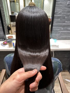 アンドリルム 梅田(&Lillme) 絹女