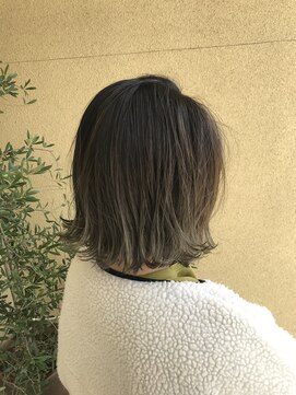 アフェクテュー 春日店(affectueux) 10代20代30代外はねスタイル