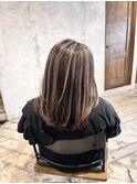白髪ぼかし　ベージュハイライト　大人ハイライト　外国人風