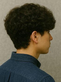 ビースト ヘア(BEAST HAIR)の写真/メンズが得意なオーナーがカットやパーマなど、“あなたに似合う”スタイルをご提案！トレンドもお任せ◎