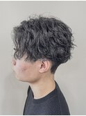 メンズカット×スパイラルパーマ×マッシュ×黒髪×ツーブロ
