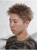 スパイキーショート/ブロンド/ブリーチカラー/抜きっぱなし