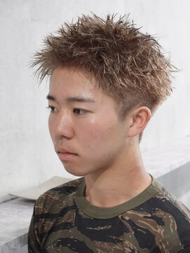 ラベル 渋谷(LAVEL) スパイキーショート/ブロンド/ブリーチカラー/抜きっぱなし