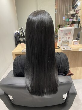 ジェーンバイボヌール(Jane by Bonheur) 髪質改善ウルトワトリートメントで艶髪