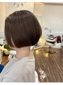 アッシュ系オーガニックカラー/ツヤツヤショートボブ
