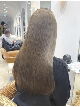 【関日葉里】オリーブベージュ