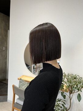 ノエル ヘアー アトリエ(Noele hair atelier) 切りっぱなしボブ
