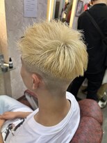 エスエムアールツー(SMR2)&nbsp;1ブリーチ/フェードショート/スパイキーショート/スキンフェード