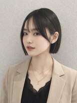 ルクス(Luxs)&nbsp;パツっと顎ラインボブ