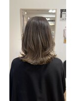 アンジュ ラヴィ(Ange Lavie)&nbsp;ブリーチなしグレー系カラーレイヤー tosa008