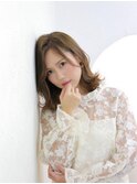 くびれミディ☆トレンドのヘアスタイルで小顔効果♪