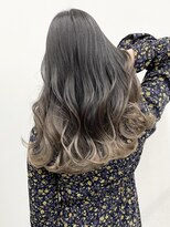 アライブ キチジョウジ(ALIVE Kichijoji)&nbsp;【ALIVE吉祥寺】グラデーションカラーシルバーベージュ