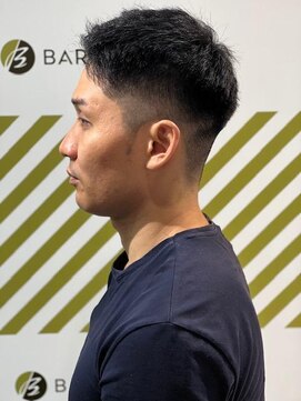 バーバーバー 四谷(BARBER-BAR) 大人の刈り上げスタイル
