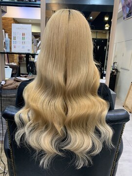 ラピス 横浜(Lapis) ミルクティーブロンド