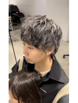 サルファ ヘアデザイン 名古屋 丸の内(S.ALPHA HAIR DESIGN) レディースでもメンズハイライトショート