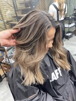 ラフ(LAFF)&nbsp;#バレイヤージュ#グレージュカラー#ボブウルフ#ココアベージュ