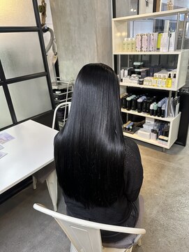 サクラ 岐阜(SAKURA) 美髪矯正で艶と纏りのある髪へ！