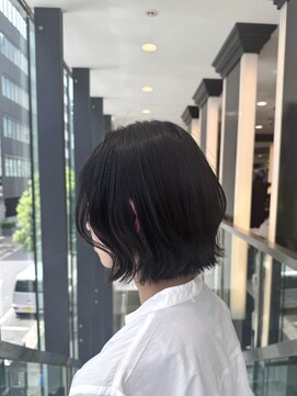 エアー 銀座タワー(AIR) ボブ/外ハネ/黒髪/艶髪/トリートメント