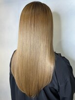 アリエッタ アザブ(ARIETTA AZABU)&nbsp;ハイライトカラーミルクティーベージュケアブリーチダブルカラー