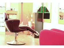 ハート(HEART)の雰囲気(施術椅子の場所は電磁波の影響ゼロ。自然と身體も心も緩みます。)