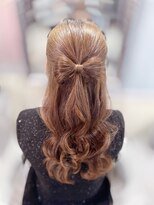 アイビー 新宿(IVY)&nbsp;立体リボンハーフアップ