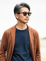 エムエイチザバーバー 本町(MH THE BARBER)&nbsp;大人グレイヘア×サイドパートショート【北浜・堺筋本町・淀屋橋