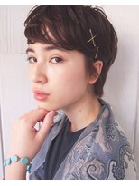 コス(kos) 『nanuk*UEKI』セミウェットなスキマバング*タイトショート