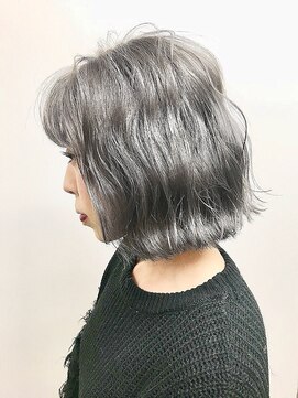 イースブルー(Y's Blue) シルキーグレーボブ