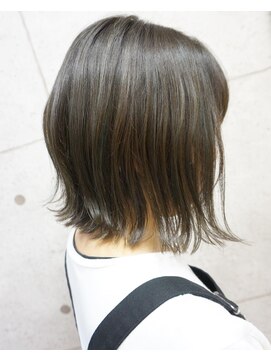 ヘアテリア リュウ 大塚(hair teria ryu) 【Bf→Af】赤み除去オーリブベージュ