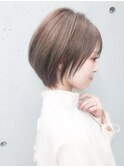 【to/na】宮崎えりな 20代30代40代小顔オリーブカラーショート