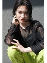 イリ(iri) 〈iri〉ショート/レイヤー/無造作ヘア