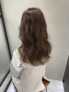 フェリア 松山(Feria) 【Feria松山】大人カジュアル×ゆるウエーブ-相原愛梨-