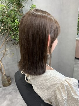 ジエクト カナウ(The Ect canow) ブリーチ無しダブルカラー/ぱつっとボブ/グレージュ/外ハネボブ