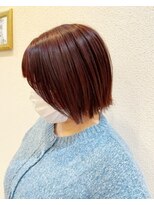 マノ ア ファト(mano a fato by design hair)&nbsp;ぱつっとボブ＆ダークピンク
