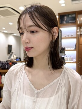 ピークアブー アヴェダ アトレ恵比寿(PEEK-A-BOO AVEDA) 切りっぱなしボブ／外ハネボブ／オリーブグレージュ