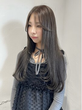 アルコイリスバイドールヘアー(ARCOIRIS by Dollhair) レイヤーカット/ロングレイヤー/アッシュカラー/酸性ストレート