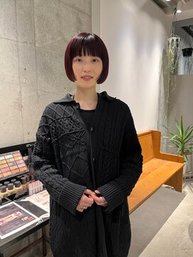 ミリ(milli Produce by ITAKURA) 赤ミニボブ