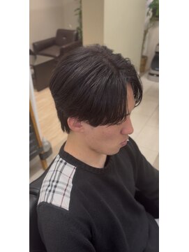 オアゾバーバー(OAZO BARBER) センターパート/ウルフ/毛流れ/ニュアンス/メンズパーマ