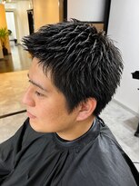 リベロ(Libero) 刈り上げないスパイキーショート